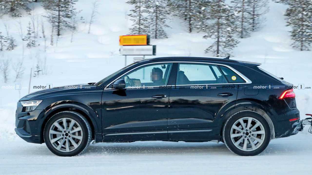 audi-q8-phev-spy-photo (2)