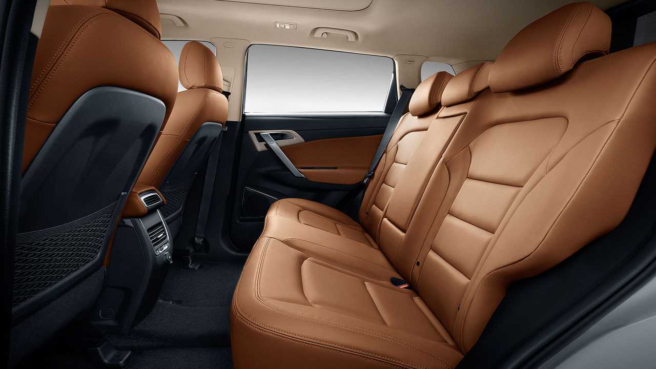 Geely X7 Sport 2020