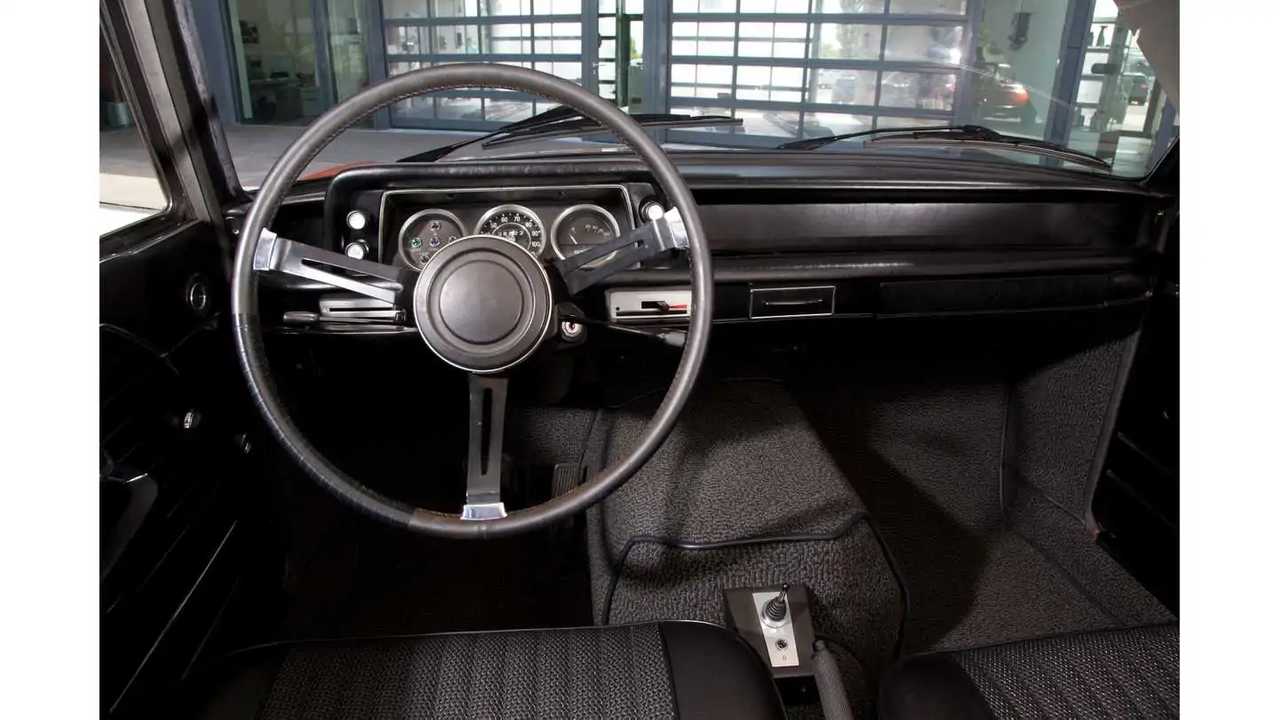 BMW 1602 mit Elektromotor bei der Olympiade 1972