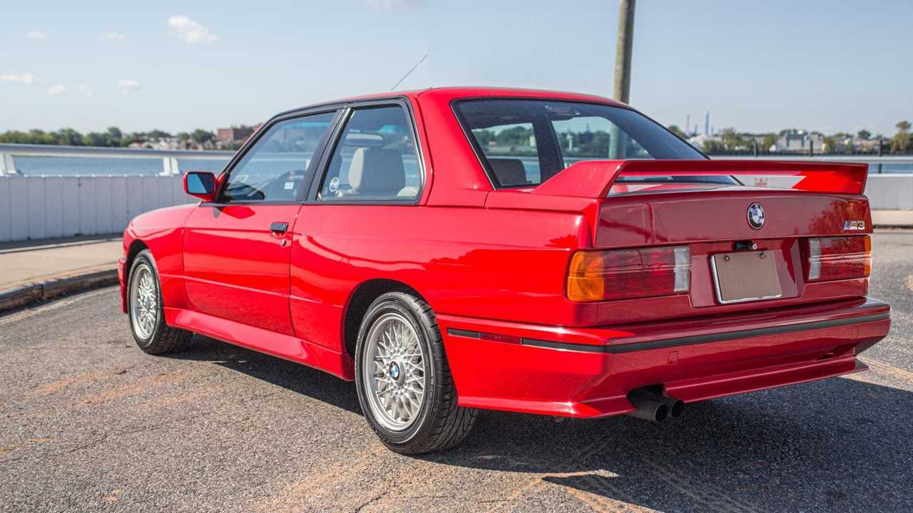 BMW M3 E30