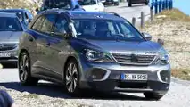 VW ID.6 Front Three-Quarter View
