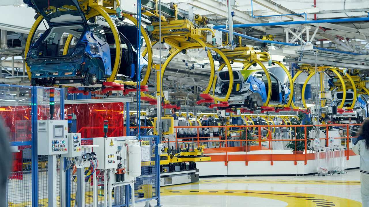 Fiat Mirafiori: dove nasce la 500 elettrica