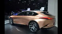 Lexus LF-1 Limitless al Salone di Detroit 2018