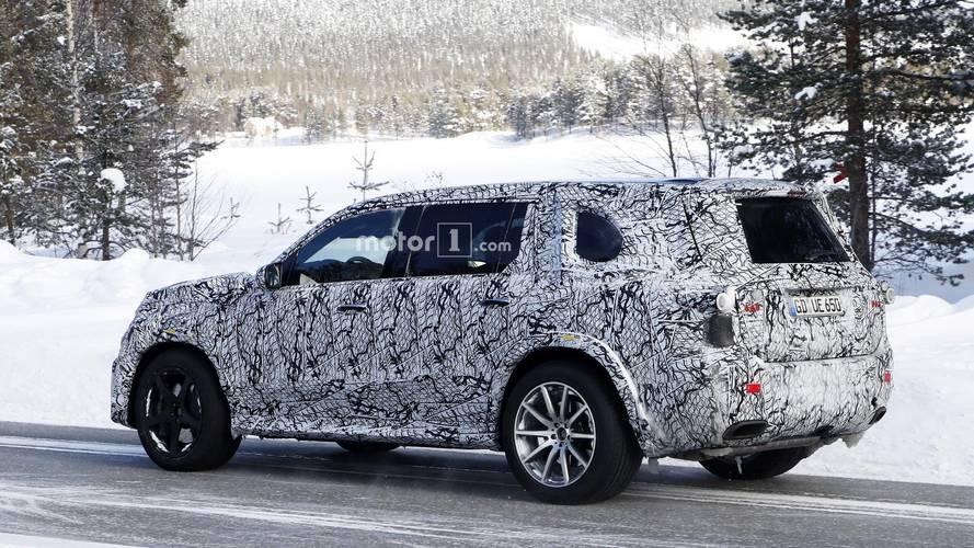 New Mercedes-AMG GLS 63 spy photo