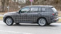 BMW X7 casus fotoğraf