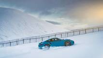 Porsche 911 Turbo S Ski Slope