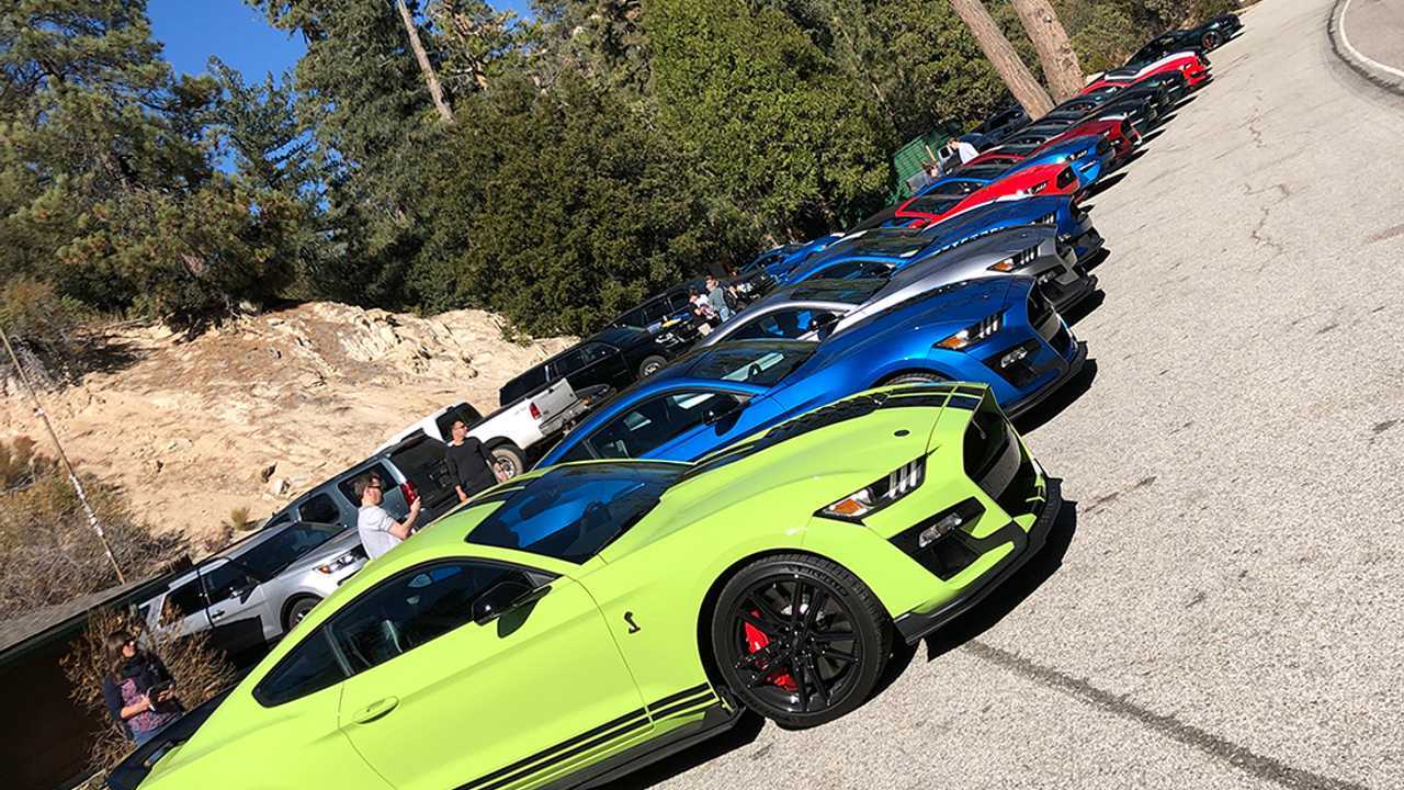 Contacto en Los Ángeles: Ford Mustang Bullitt y Shelby GT500