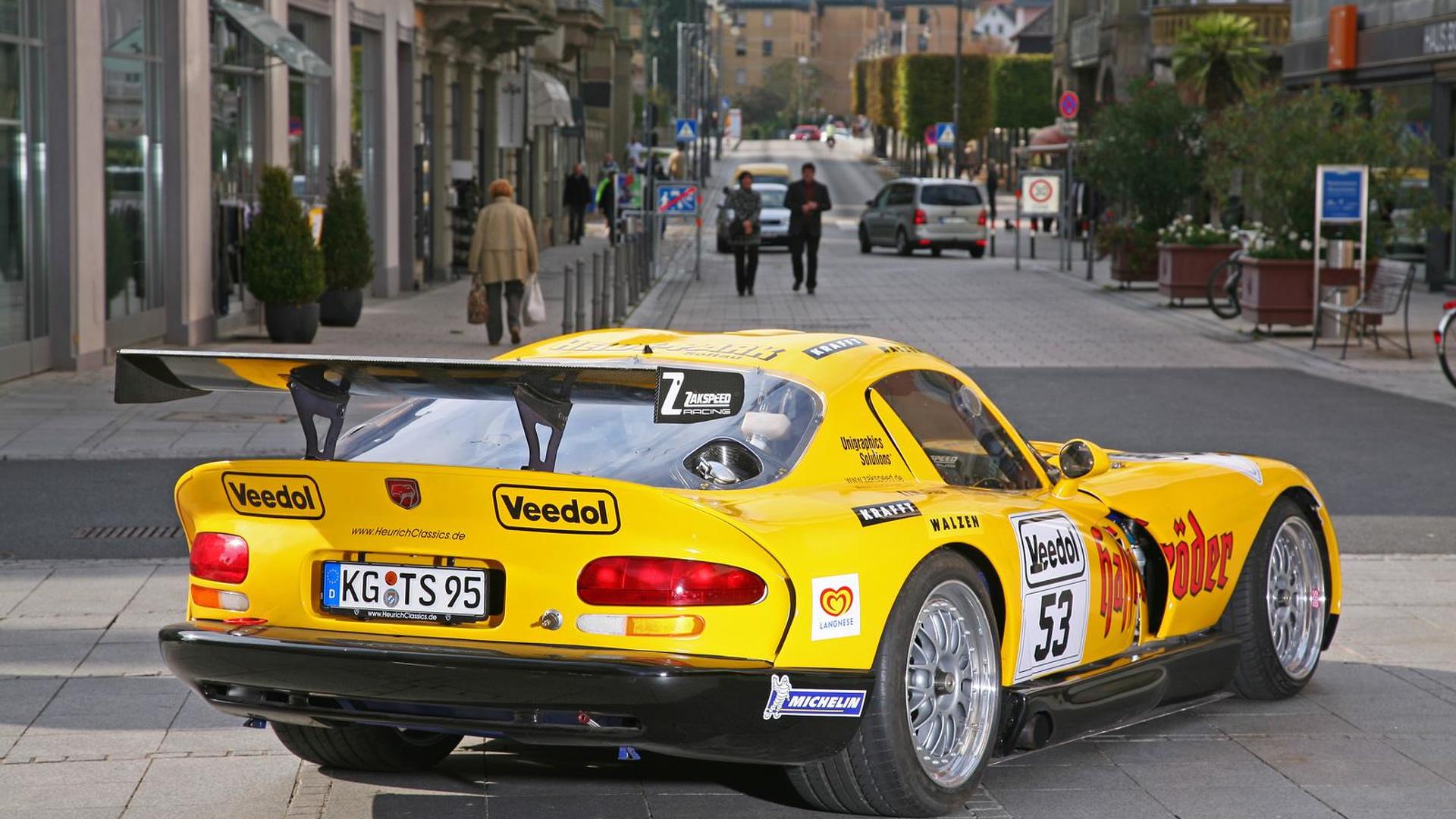 Zaksd Converts Dodge Viper Gts R Race Car To Street Legal Beast