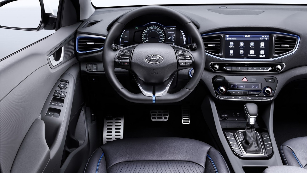 Hyundai Ioniq Interior Motor1 Photos Hyundai Ioniq Interior