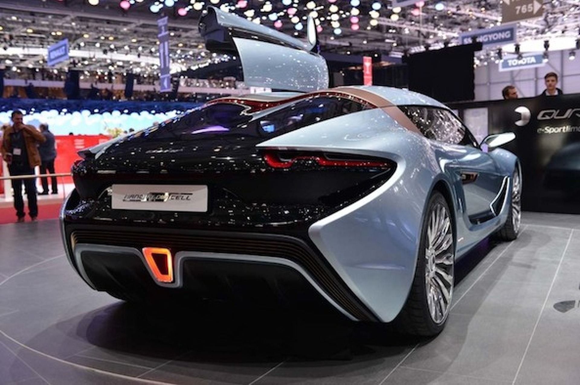 Geneva: 900HP Quant e-Limousine Showcases Advanced Flow-Cell Battery