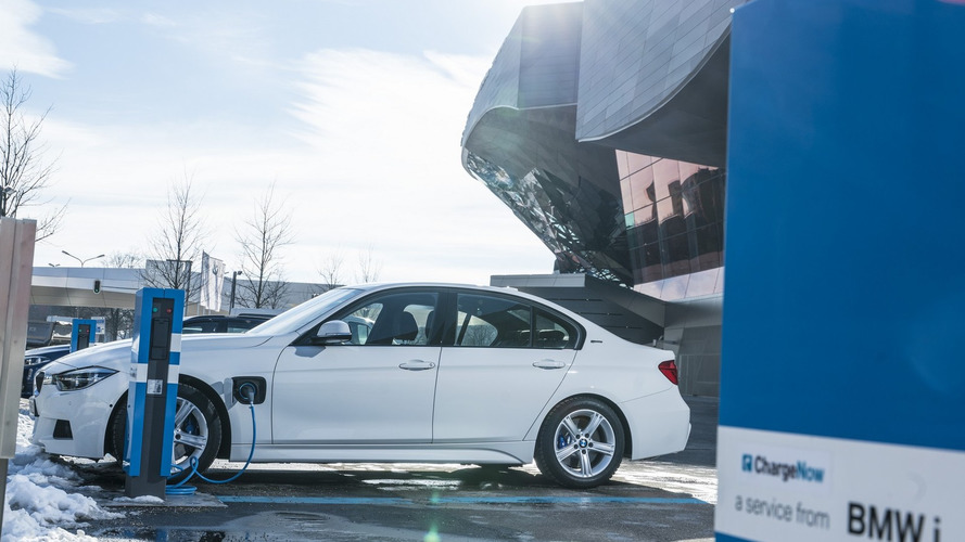 BMW 330e iPerformance