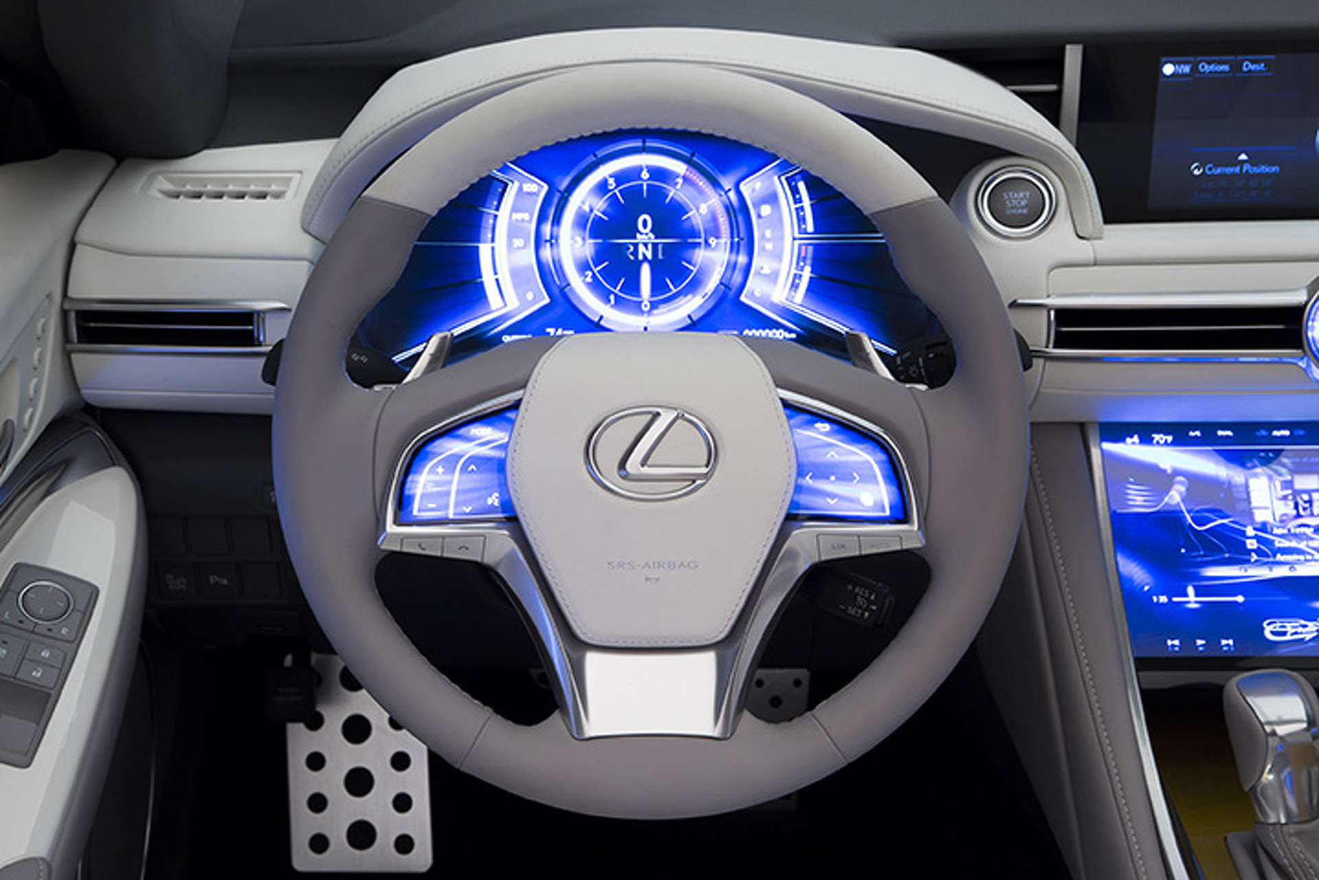 5 Flaws of the Stunning Lexus LF-C2 Concept