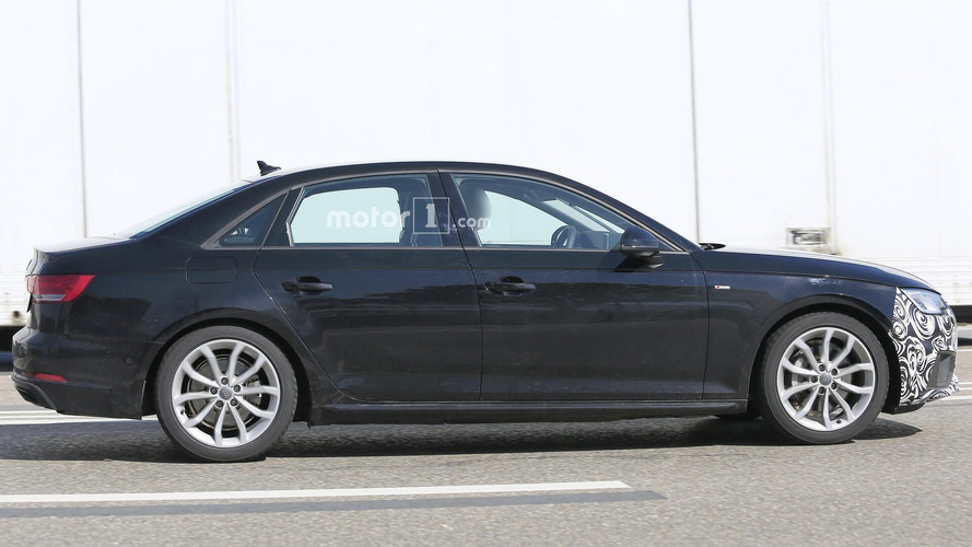 Audi A4 Sedan facelift spy photo