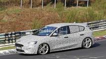 Ford Focus hot version prototype spy photo
