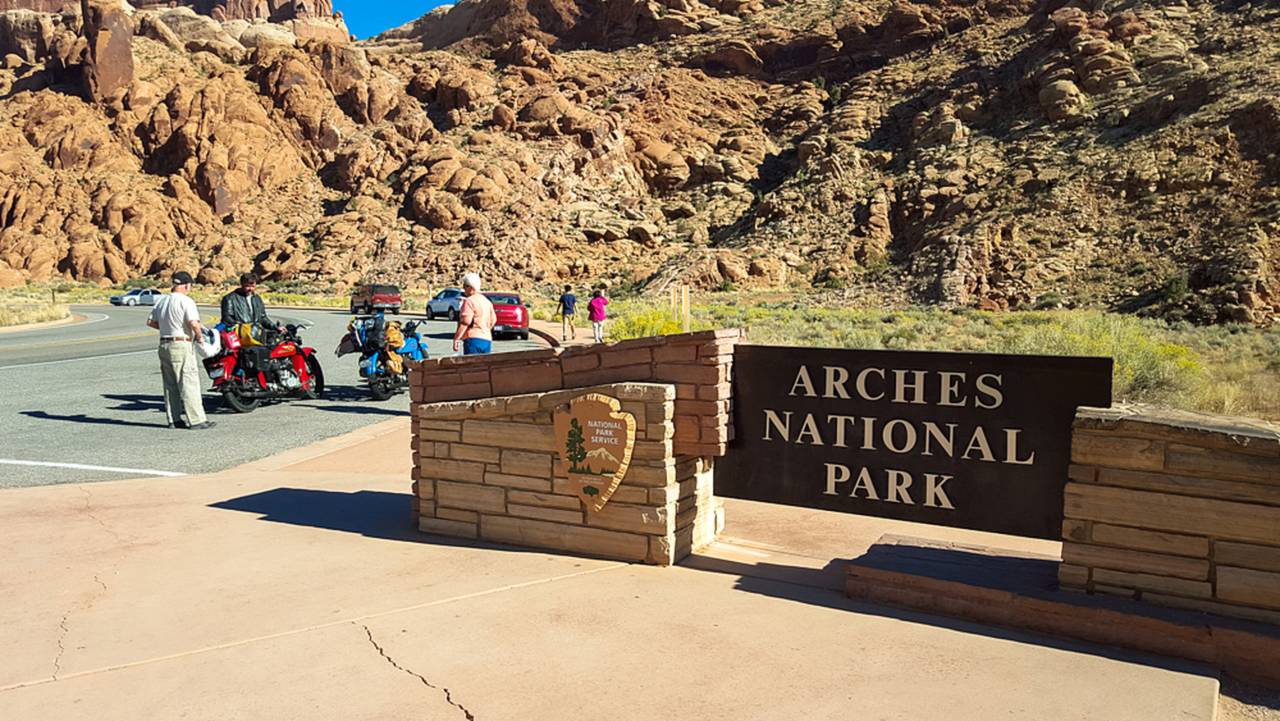 Mandatory photo at the park entrance.