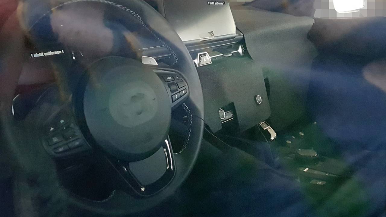 Toyota Supra'nın kabinine ait casus fotoğraflar