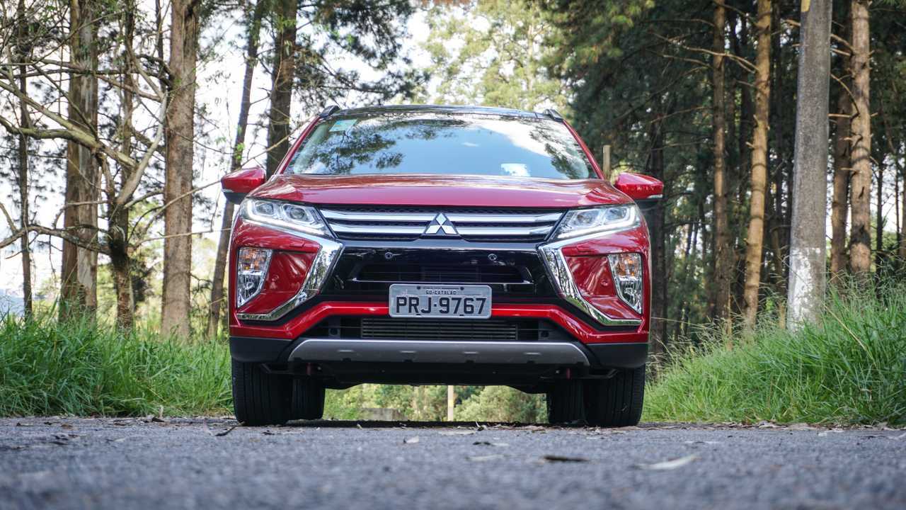 Comparativo: Honda HR-V Touring x Mitsubishi Eclipse Cross