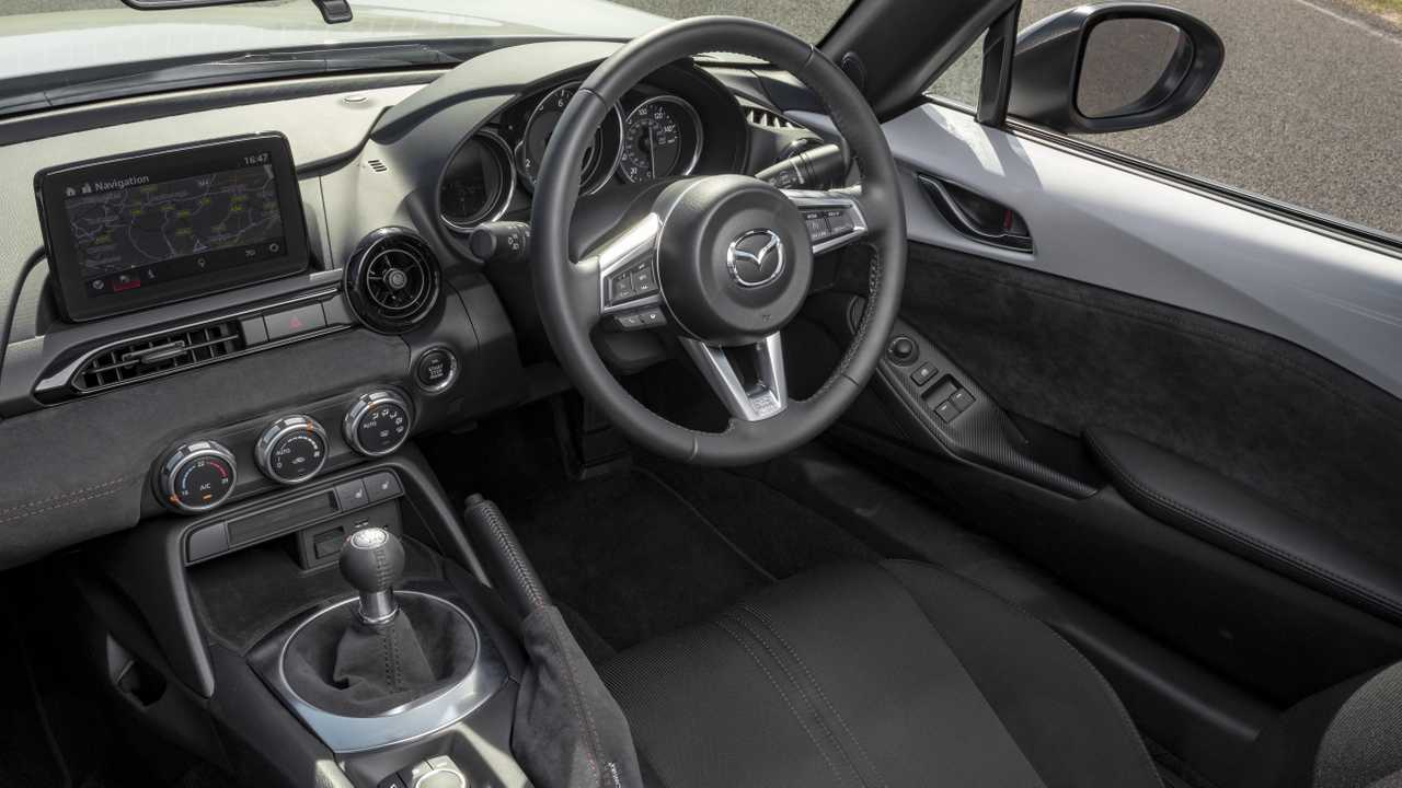 Mazda MX-5 Cup and Design packs