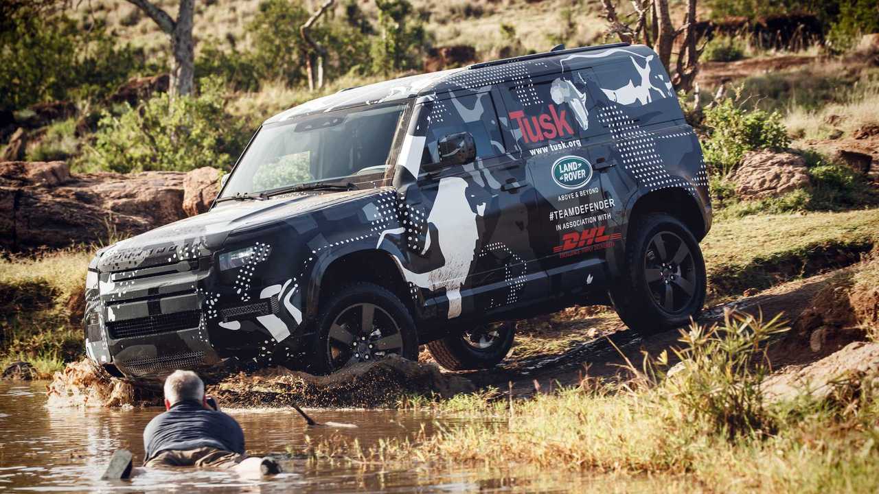 Тестирование Land Rover Defender 2020 года в Кении