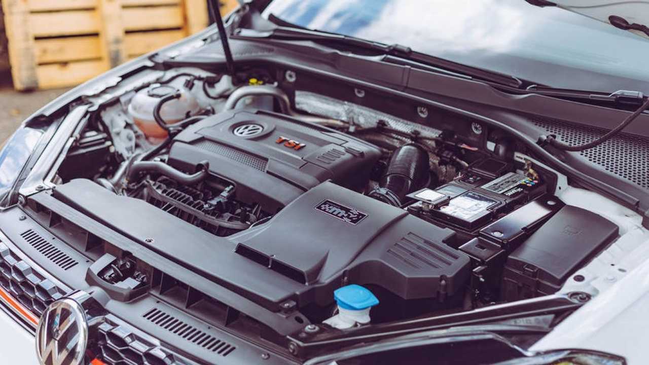 Volkswagen Golf GTI/R par M52