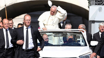 Hyundai Santa Fe Convertible Popemobile