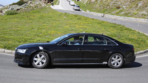 2016 Audi A8 mule spy photo