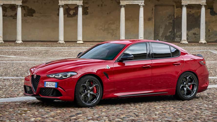 Lanzamiento: Alfa Romeo Giulia Quadrifoglio "100 Anniversario"