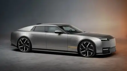 Jaguar Type 01 登場：品牌新紀元首款純電 GT