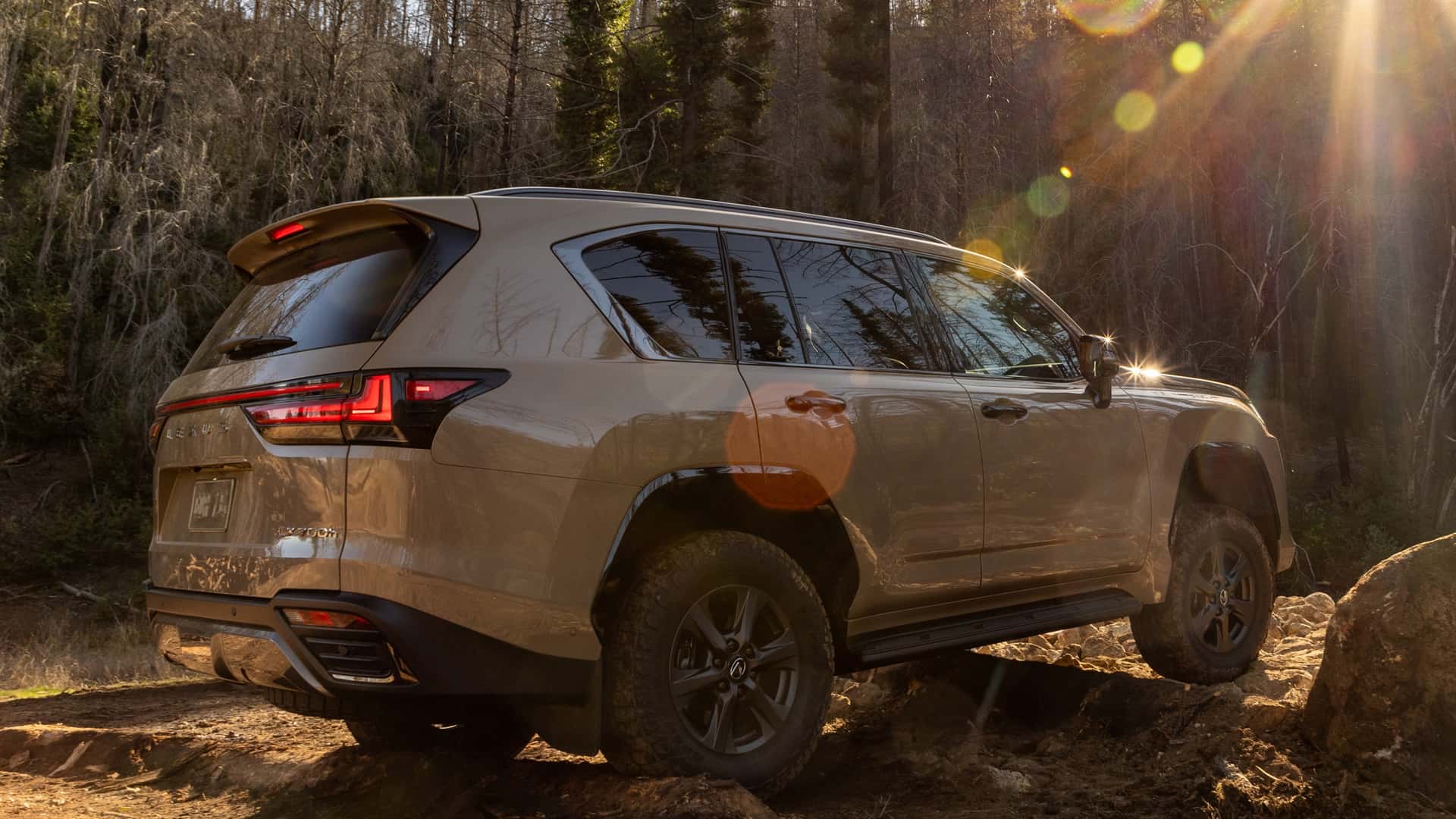 2027 年款 Lexus LX 升級配備與顏色，價格微幅調漲