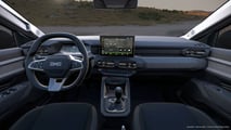 Dacia Striker Essential mild hybrid-G 140 (2026)