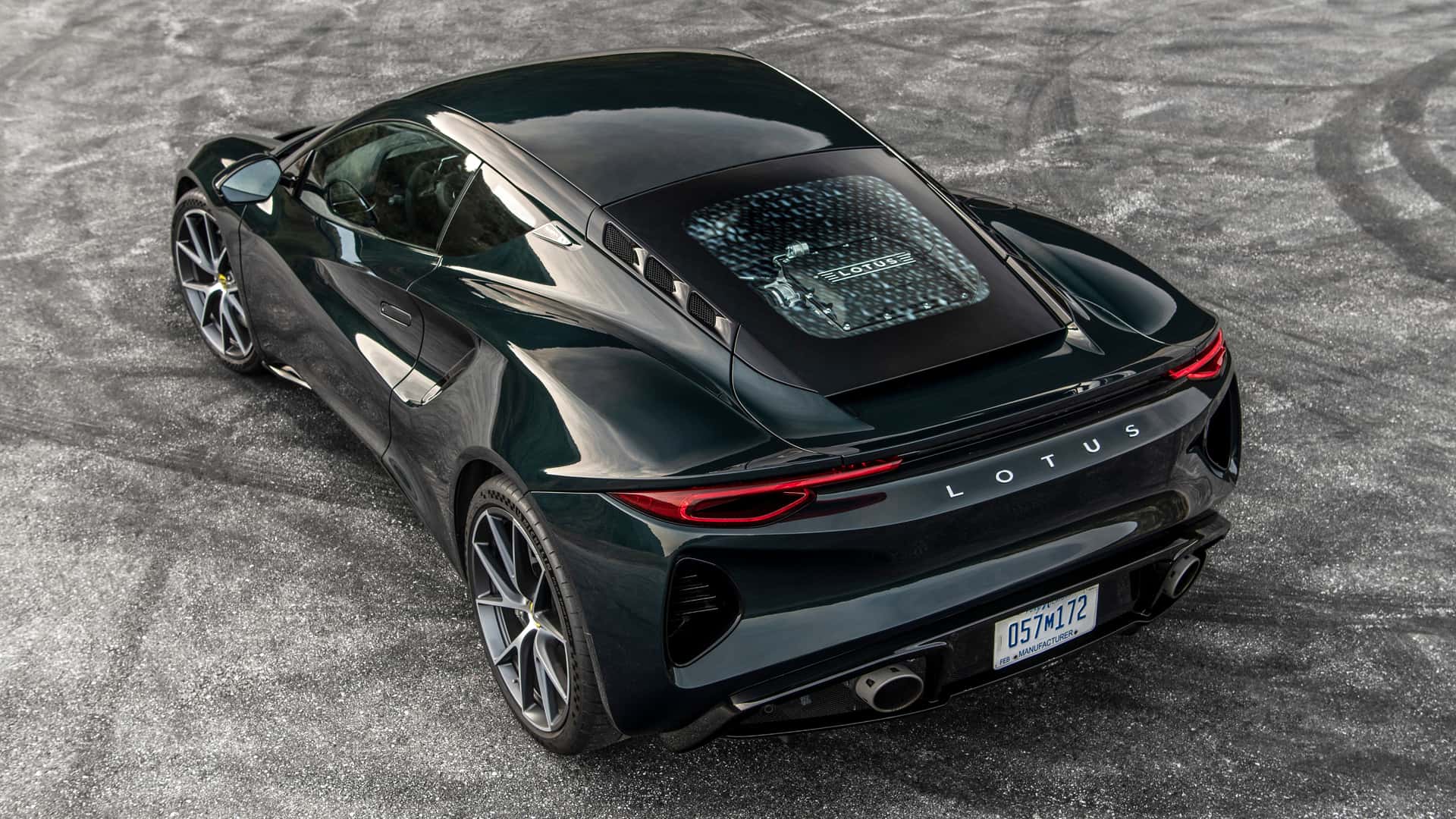 https://cdn.motor1.com/images/mgl/nA921x/s1/2024-lotus-emira-exterior.jpg