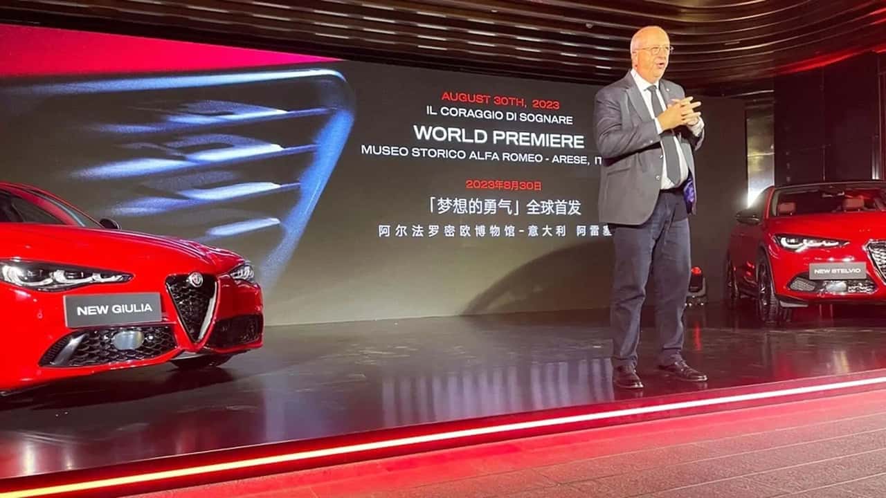 il-ceo-alfa-romeo-jean-philippe-imparato-annuncia-la-nuova-supercar