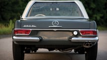 Mercedes 250 SL 1966, il posteriore