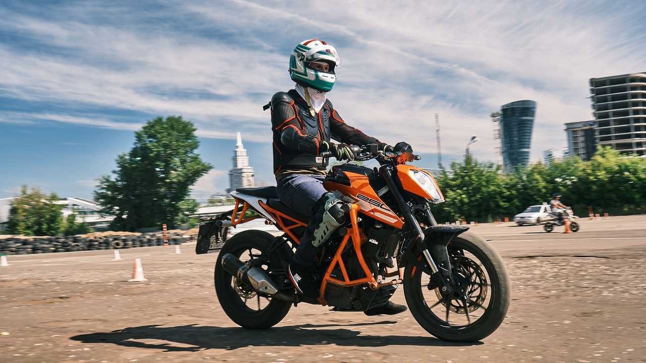 Мотошкола Moto-Track