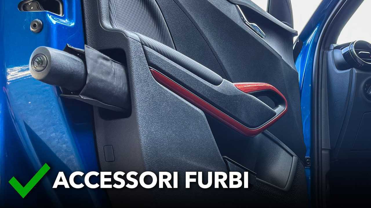 Skoda Fabia 1.0 DSG 110 CV Monte Carlo - pro: accessori furbi