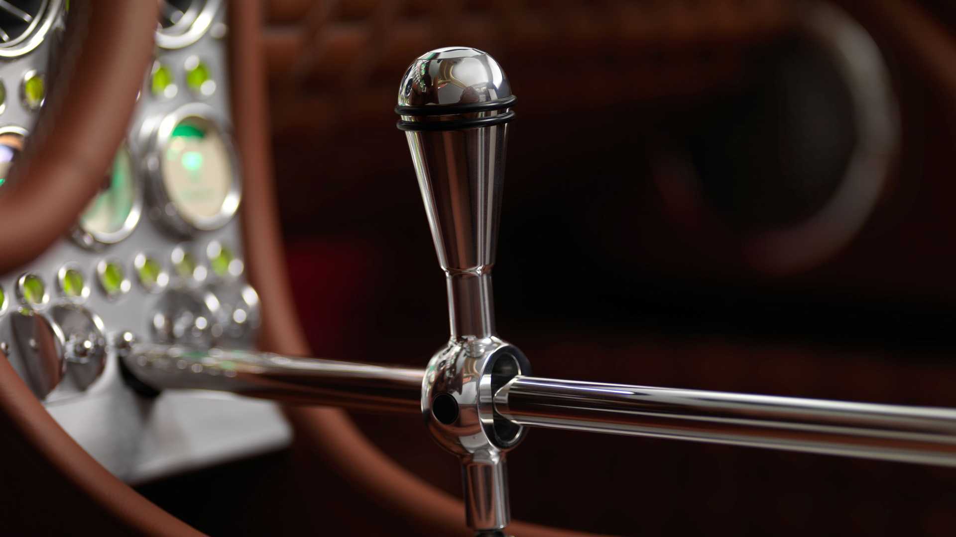 Spyker Unleashes 800 HP Supercar Powerhouse: First V8 Teaser Hits the Road 17