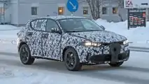 Alfa Romeo Tonale, le prime foto spia degli interni