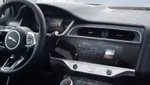 Jaguar I-Pace mit Amazon Alexa-Sprachassistent