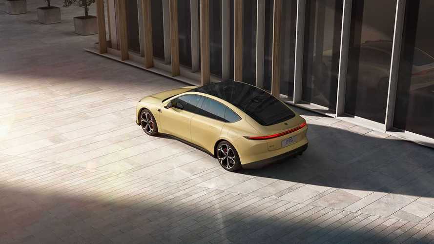 "Xiaomi нам не конкурент": NIO боится только электромобиля Apple