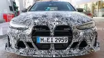 Foto spia vista frontale BMW M4 CSL 2023