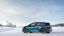 Foto - Cupra Born e Cupra Formentor VZ5, prova sulla neve