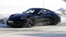 صورة جاسوسية لسيارة بورش 911 GT3 تورينج