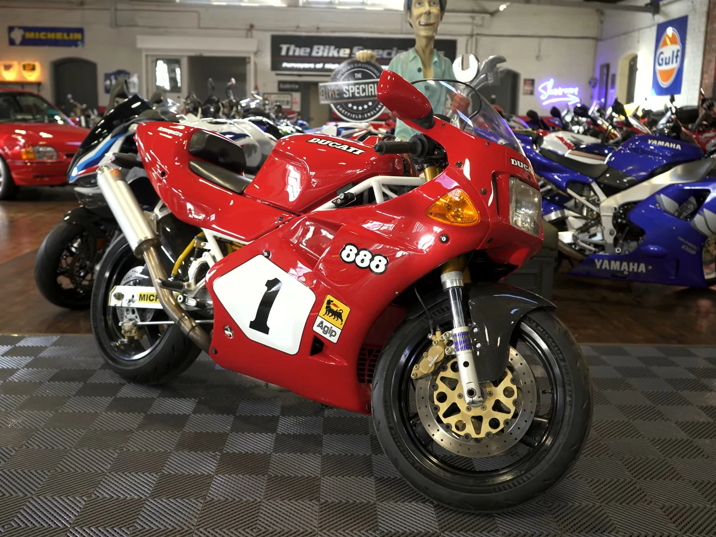 ducati-888-sp4-bike-world-