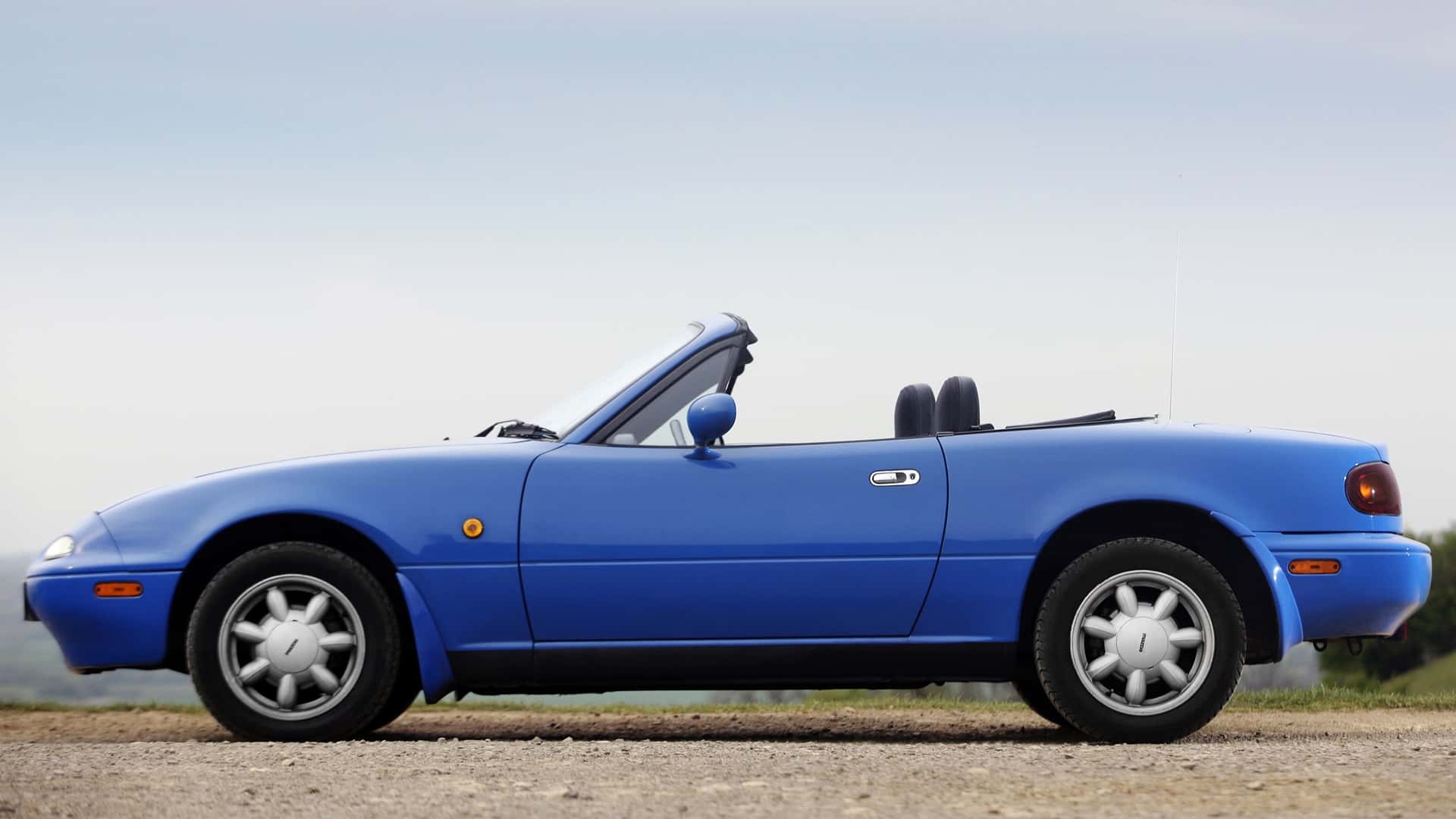 Mazda MX-5 (1989-1997): roadster como antigamente resgata o prazer