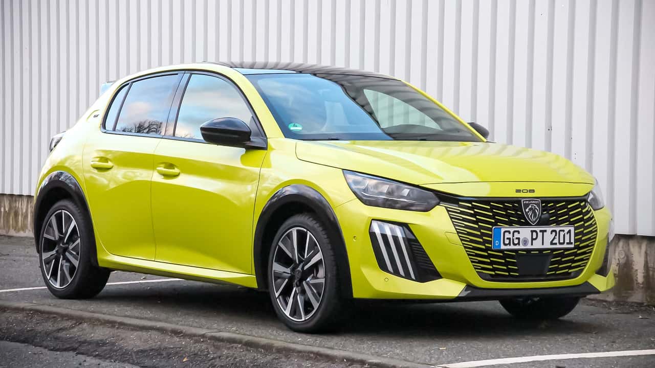 Análise do Peugeot 208 Hybrid (2024)