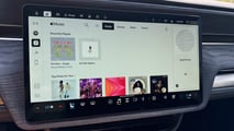 Rivian R1S Software