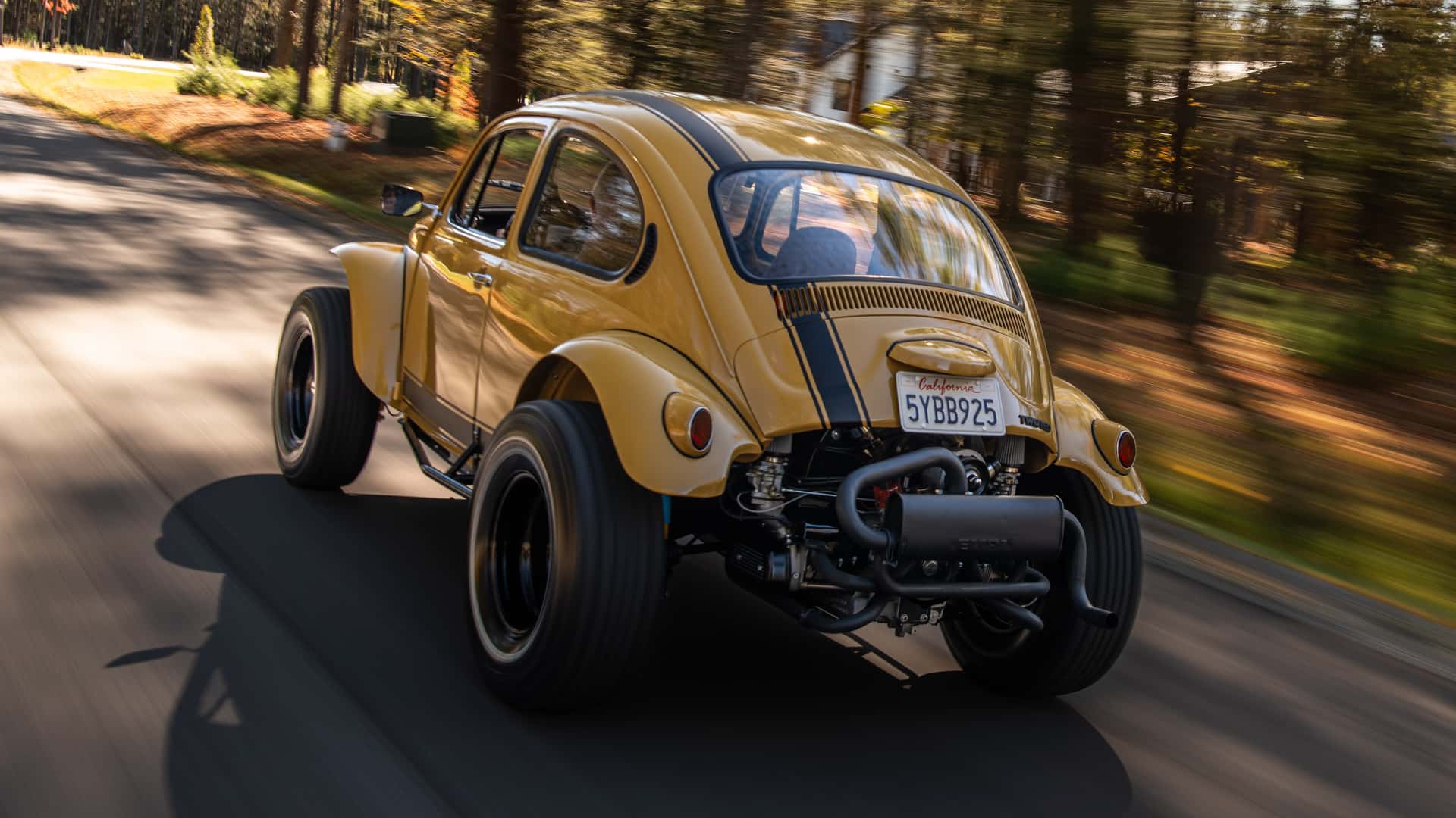 Baja Bug Restomod Ini Adalah Keseruan Terbesar yang Pernah Kami Rasakan di 40 MPH