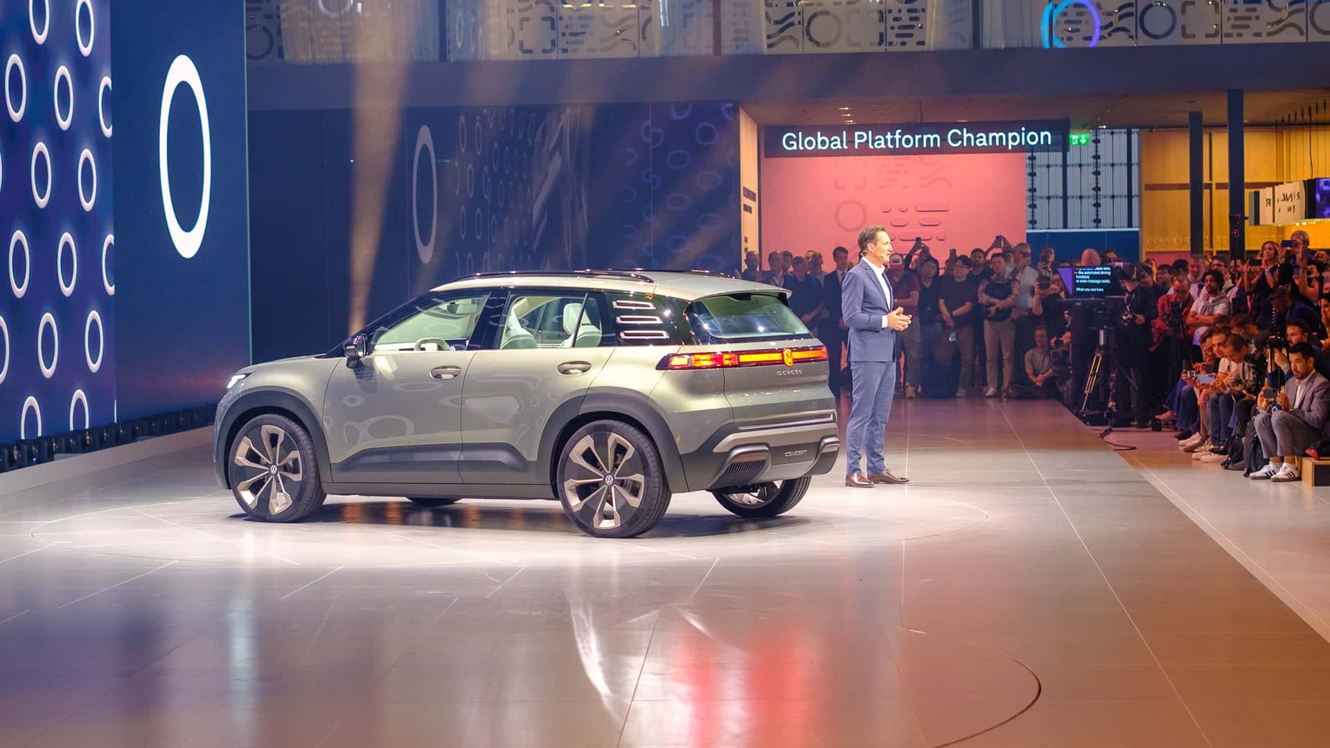 Volkswagen ID. Cross Concept, экстерьер сбоку