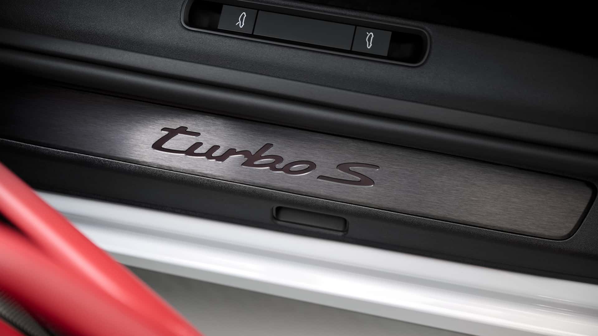 2026-porsche-911-turbo-s.jpg