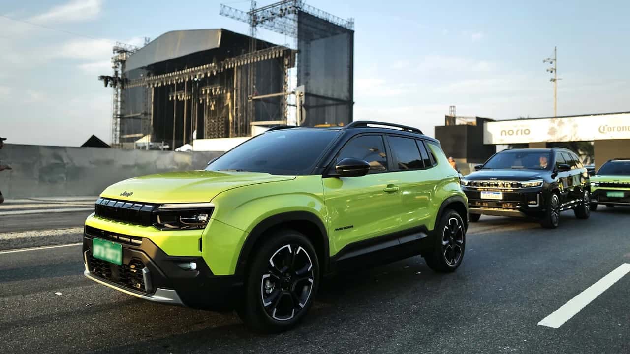 Jeep Avenger já circula pelas ruas do Brasil antes da estreia oficial
